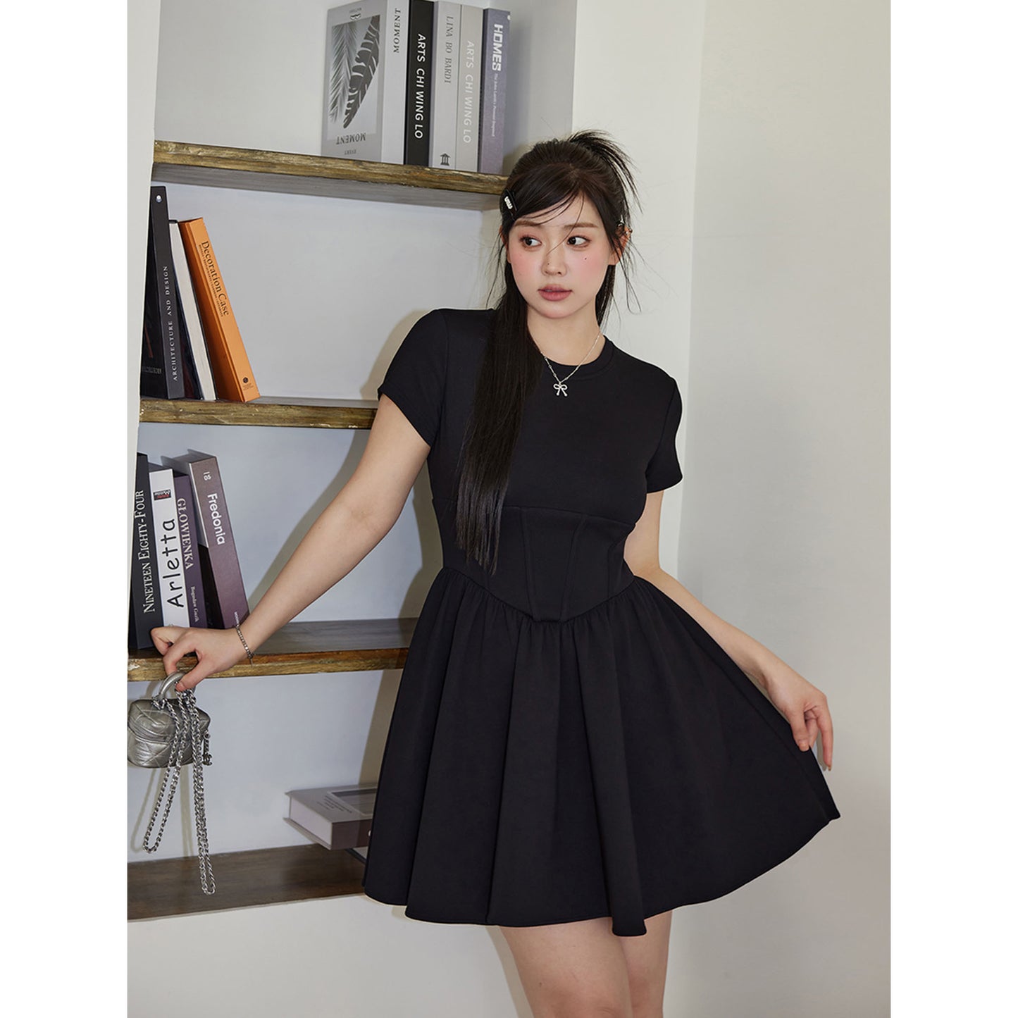 LF フレンチ ブラック ワンピース 着やせ Aライン ウエストシェイプ かわいい Anne