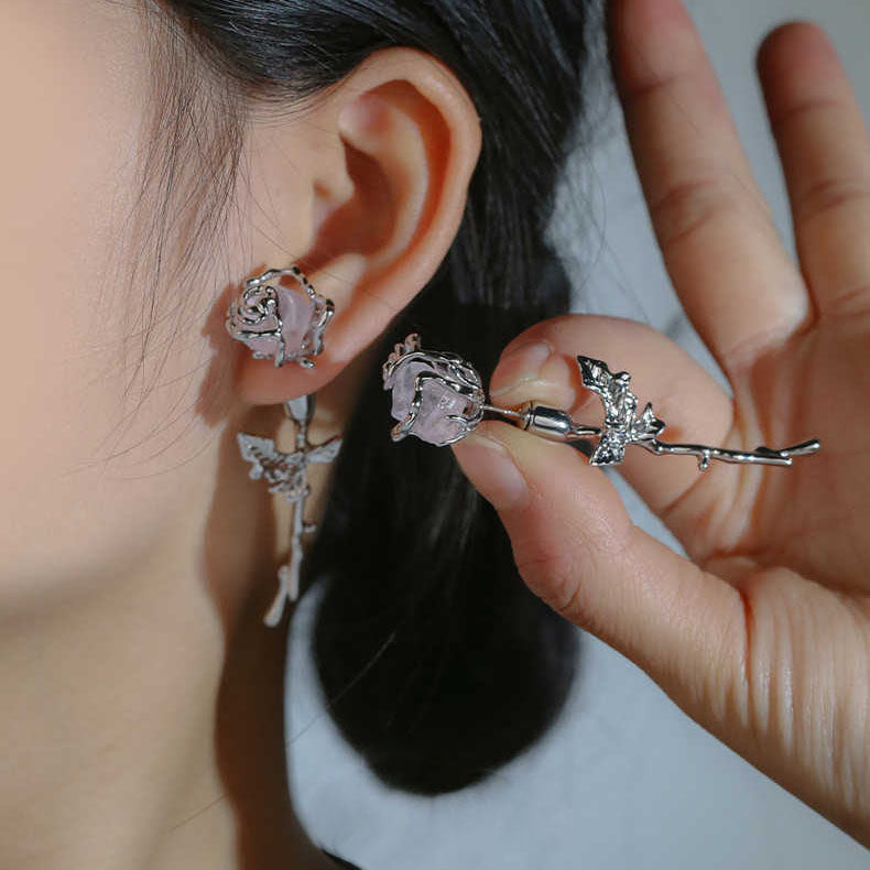LF  薔薇ピアス  かっこかわいい  エレガント