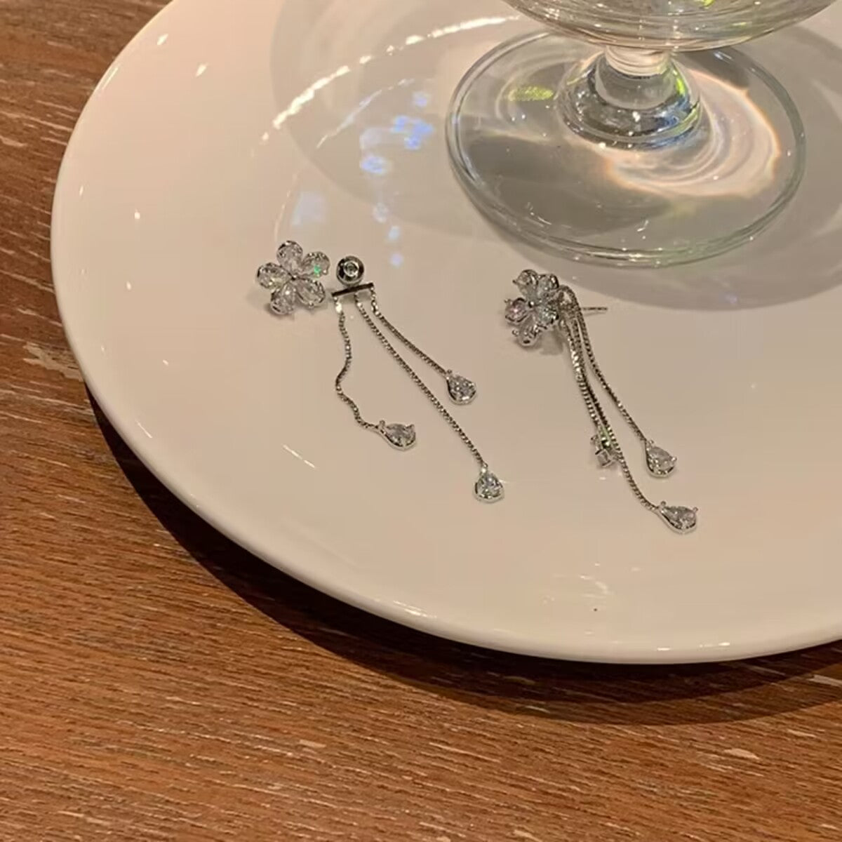 YQQ きらきら  フラワー 花  ピアス イヤリング