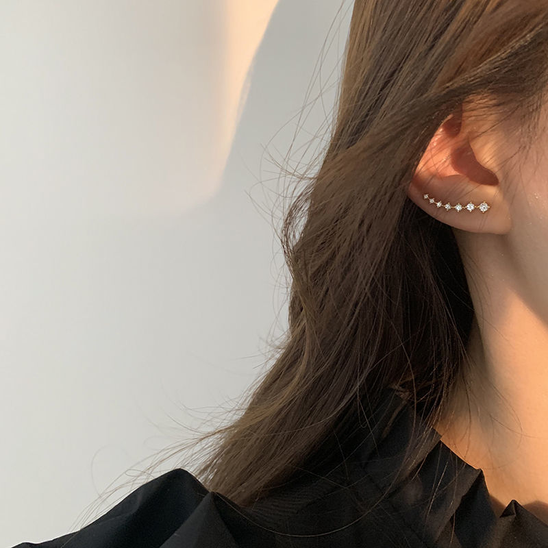 LF  タッセルピアス高級感のあるピアス