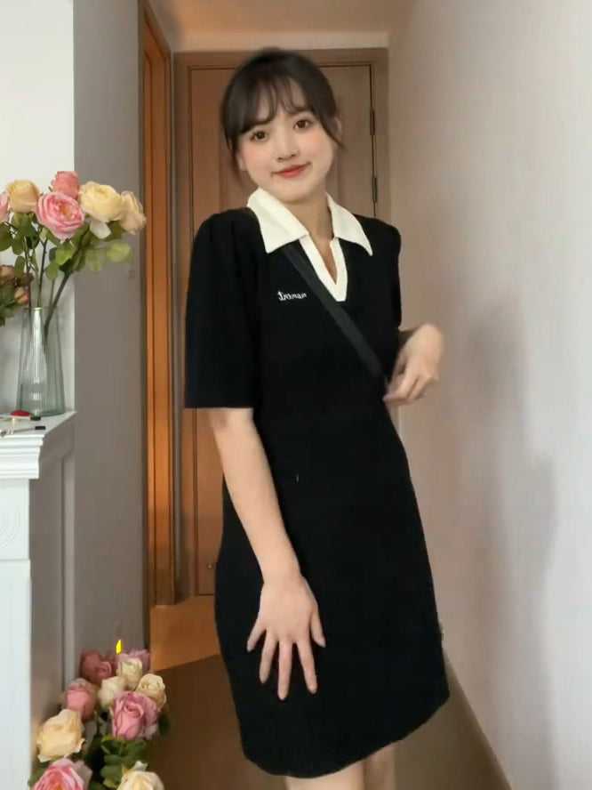 前壳 XYW カレッジ風 着やせ ポロネック ワンピース