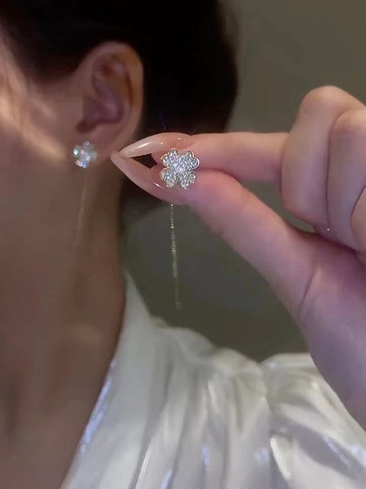 LF  よつば  四つ葉のクローバー ロングピアス かわいい ラッキークローバー イヤリング