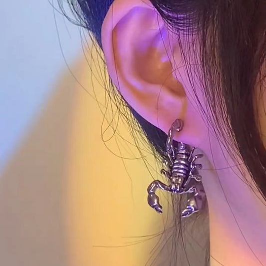 Yqq 立体動物サソリピアス  一個売り