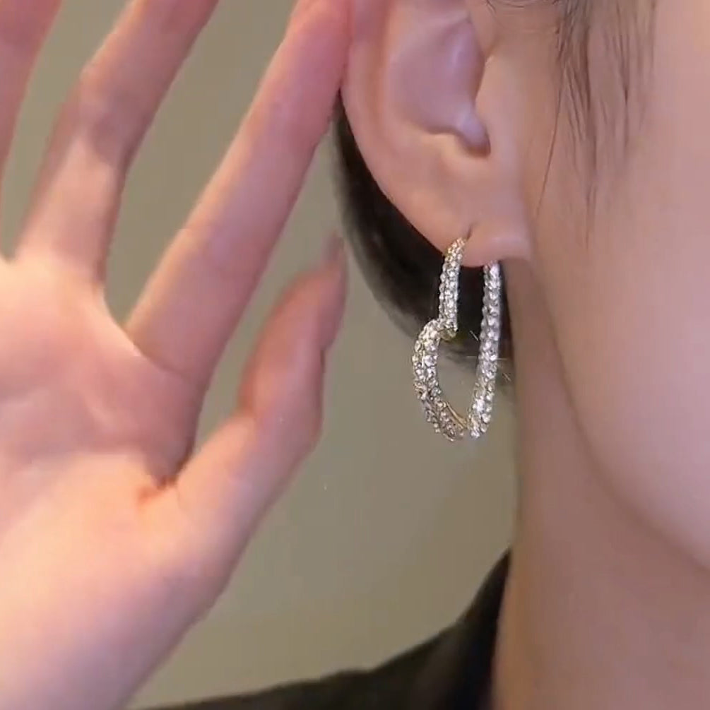 XYW キラキラ 高級感 ジルコン石  心 ハート ピアス イヤリング クロスオーバー・サラウンド アクセサリー