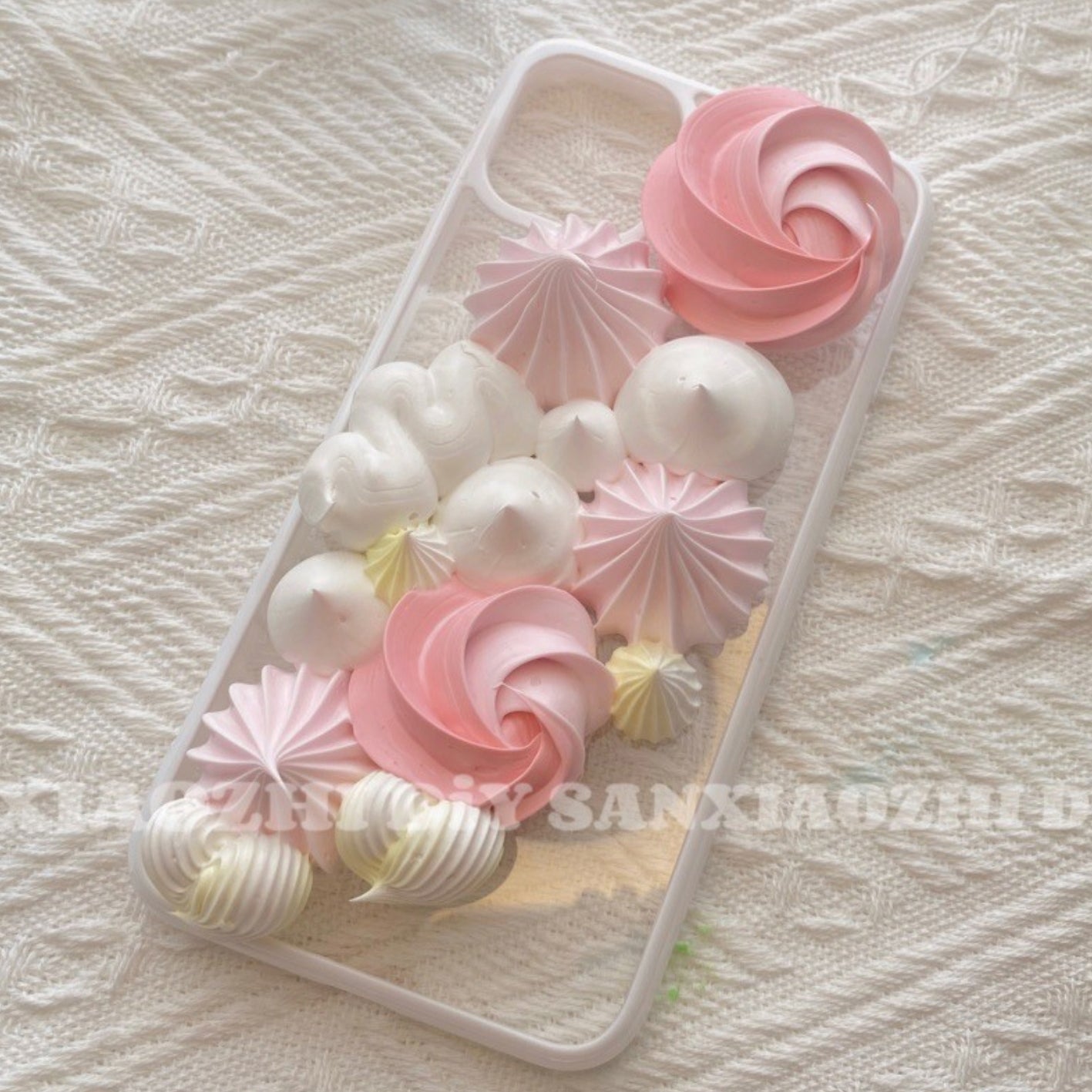 OL【スウィート メレンゲ】かわいい  pink  ホイップ携帯ケース 完成品