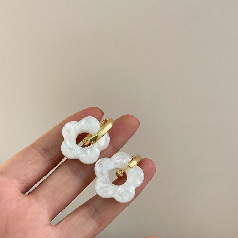 YQQ  ファッション  フレンチ  ホワイトフラワー  ピアス  花の取り外し可能