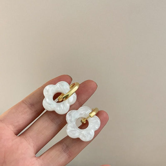 YQQ  ファッション  フレンチ  ホワイトフラワー  ピアス  花の取り外し可能