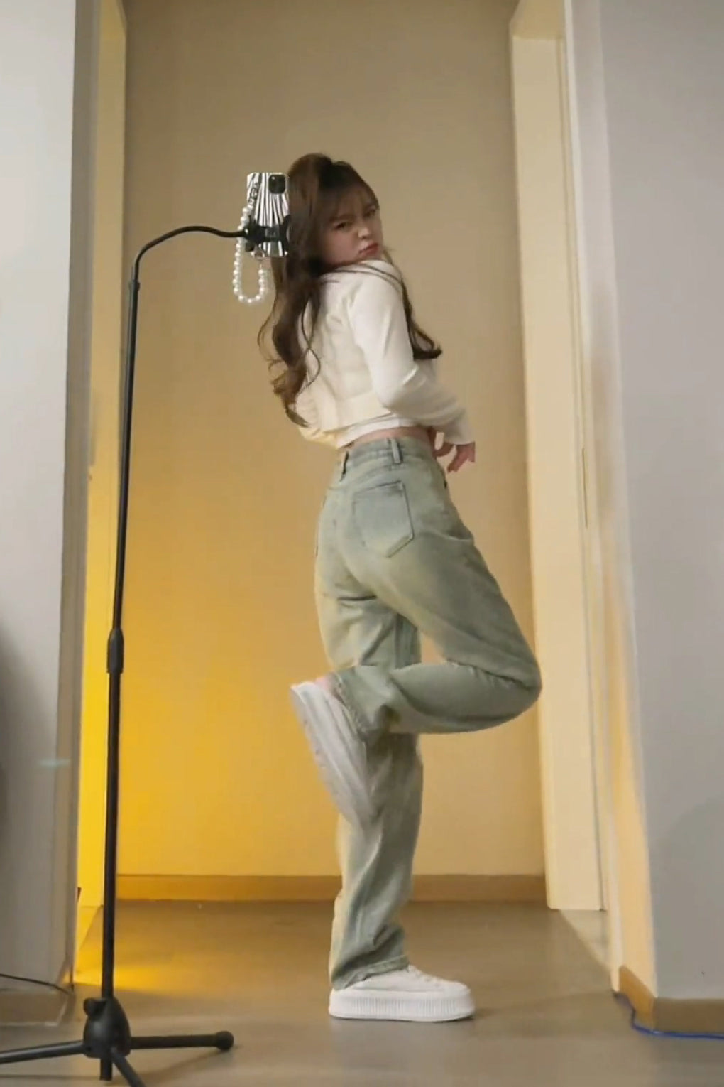 XYW 2023新作 着やせ かっこいい  ジーンズ  デニムパンツ ロングパンツ