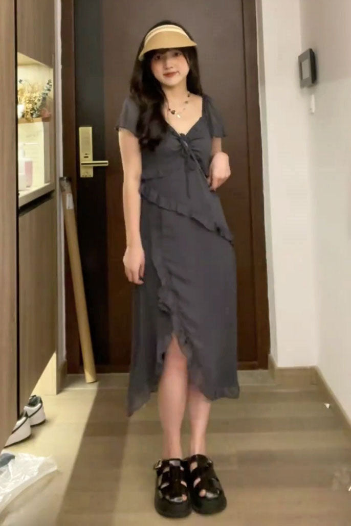前壳 XYW ふりふり フリル ドローストリングネック ワンピース