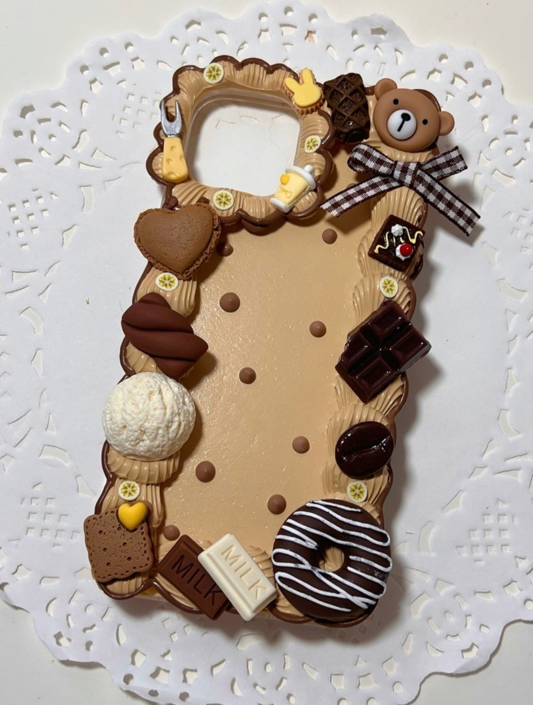 OL 手作り  クリームゴム携帯ケース   チョコレート