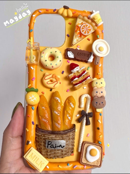 OL 手作り クリームゴム携帯ケース  パン
